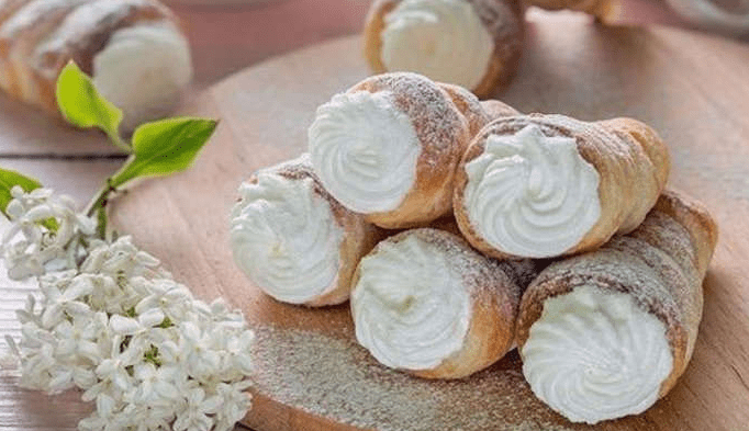 Канноли с кремом